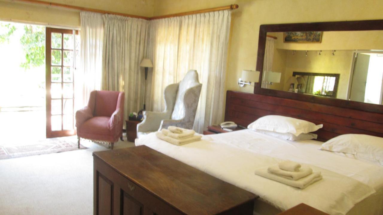 12 Fleetwood Bed & Breakfast Хараре Екстериор снимка